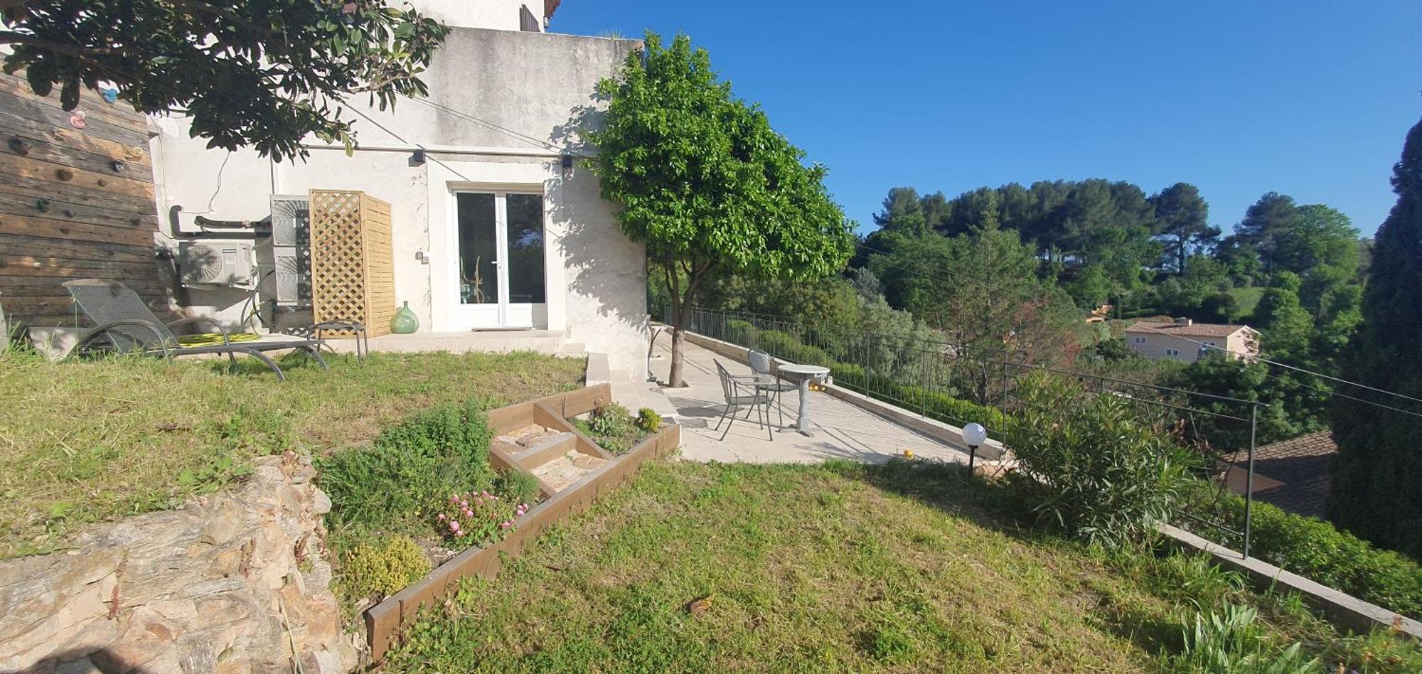 Calme Et Vue Panoramique Pégomas Exterior foto
